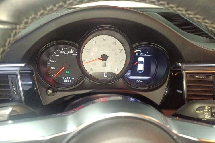 Used Porsche Macan 2017 Macan S 3.0T Instrument Cluster