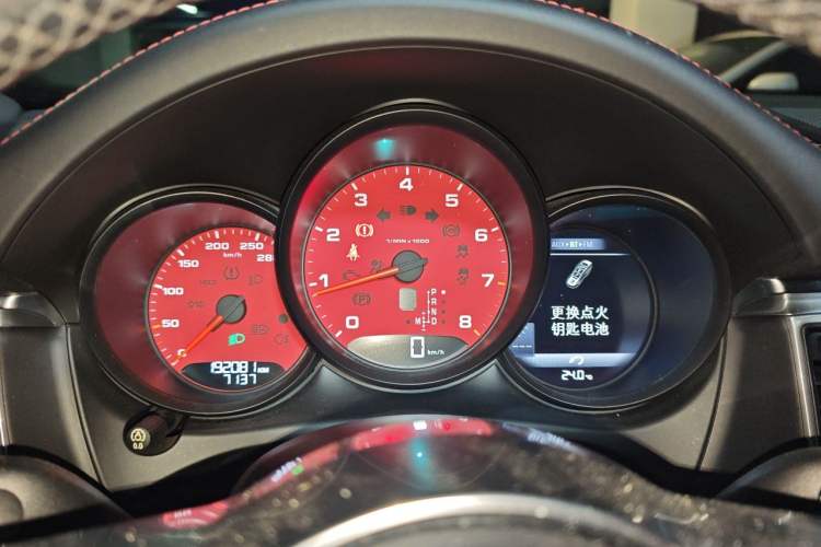 Used Porsche Macan 2017 Macan 2.0T Instrument Cluster