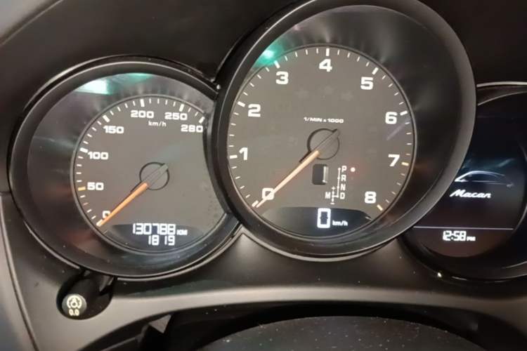 Used Porsche Macan 2017 Macan 2.0T Instrument Cluster