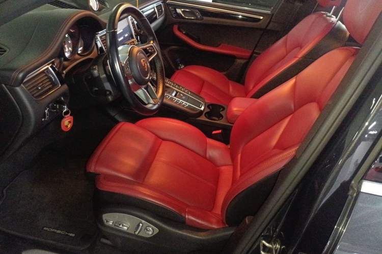 Used Porsche Macan 2017 Macan S 3.0T Left Front Seat