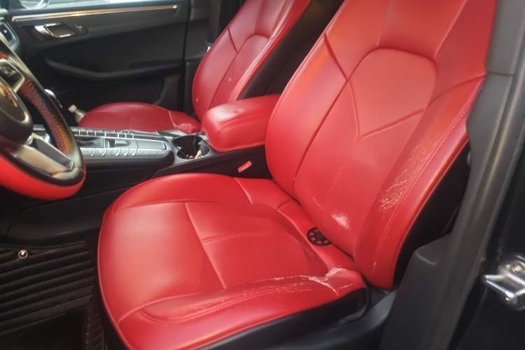 Used Porsche Macan 2017 Macan 2.0T Left Front Seat