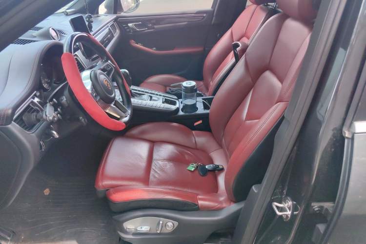 Used Porsche Macan 2017 Macan S 3.0T Left Front Seat