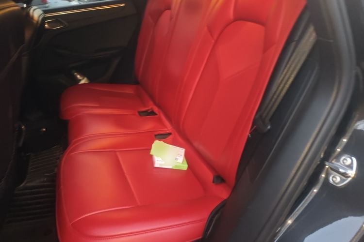 Used Porsche Macan 2017 Macan 2.0T Left Rear Seat