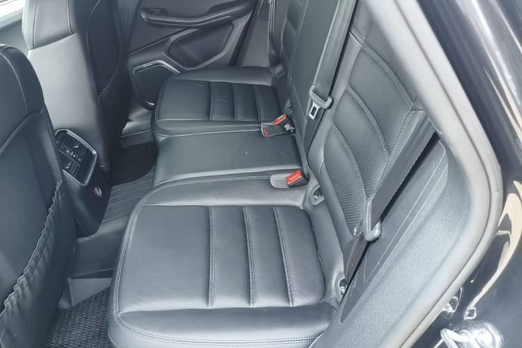 Used Porsche Macan 2017 Macan Turbo 3.6T Left Rear Seat