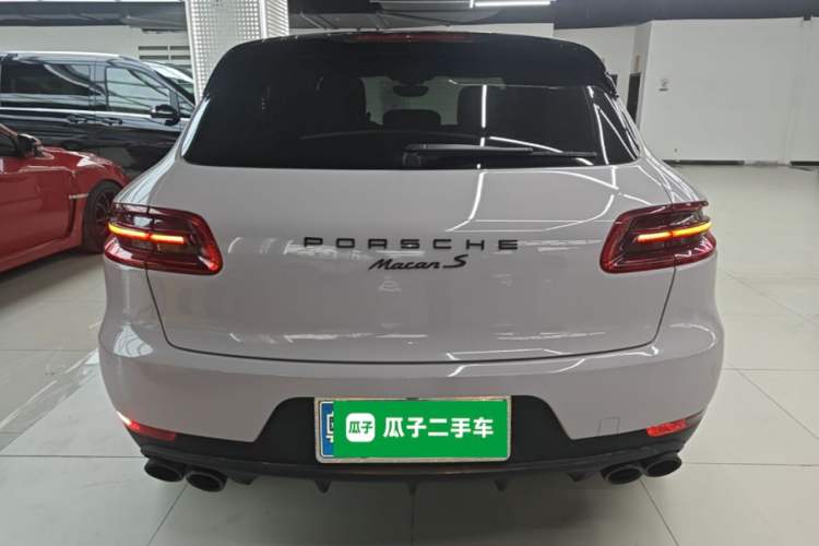 Used Porsche Macan 2017 Macan 2.0T Rear