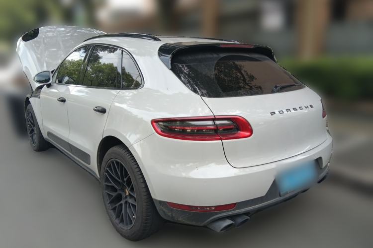 Used Porsche Macan 2017 Macan 2.0T Rear Left 45 Deg