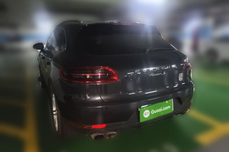 Used Porsche Macan 2017 Macan S 3.0T Rear Left 45 Deg