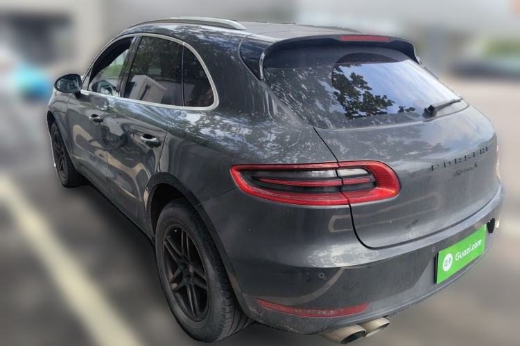 Used Porsche Macan 2017 Macan S 3.0T Rear Left 45 Deg
