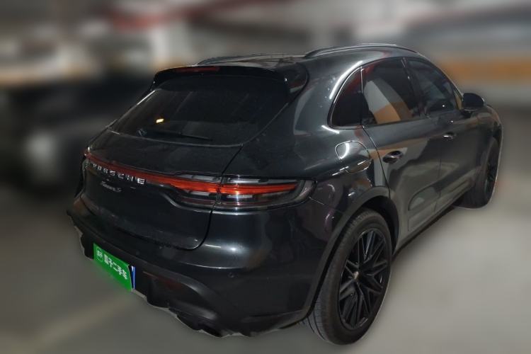 Used Porsche Macan 2017 Macan S 3.0T Rear Right 45 Deg
