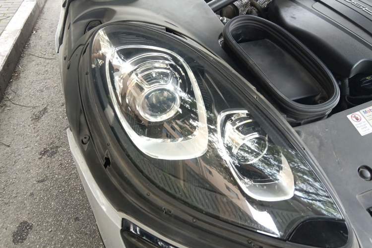 Used Porsche Macan 2017 Macan 2.0T Right Front Headlight