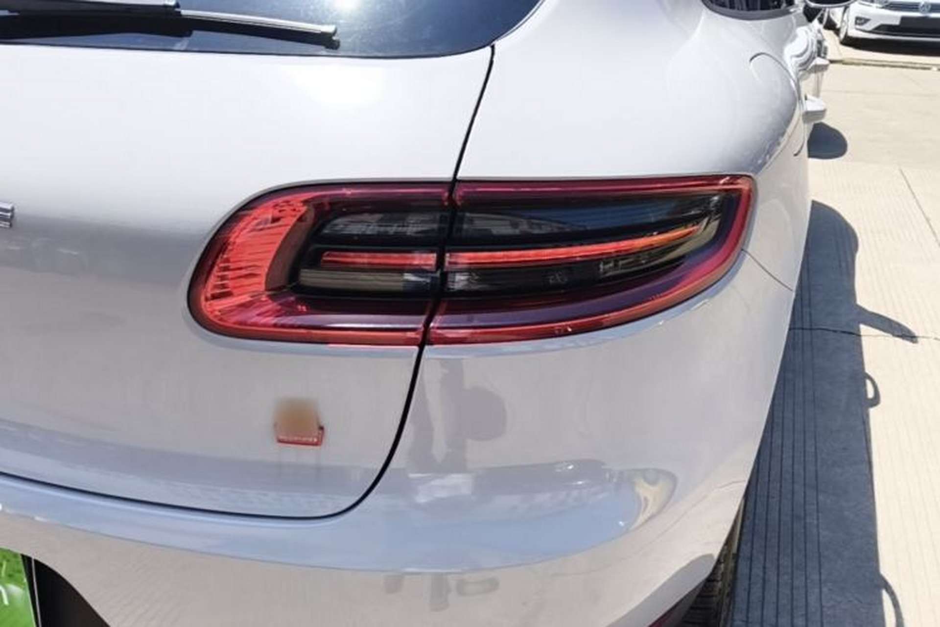 Used Porsche Macan 2017 Macan 2.0T Right Rear Taillight