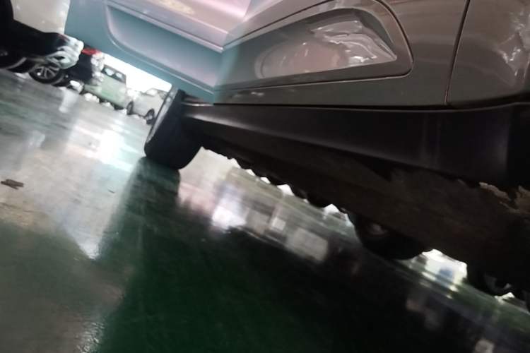 Used Porsche Macan 2017 Macan 2.0T Right Side Sill