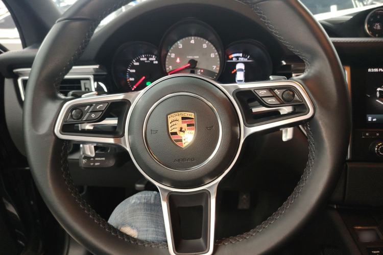 Used Porsche Macan 2017 Macan S 3.0T Steering Wheel