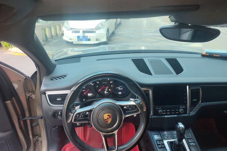 Used Porsche Macan 2017 Macan 2.0T Steering Wheel