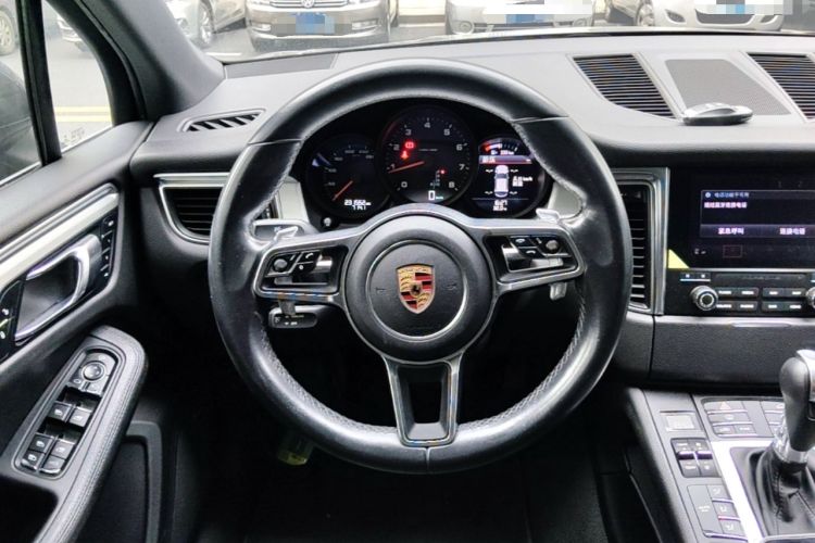 Used Porsche Macan 2017 Macan 2.0T Steering Wheel
