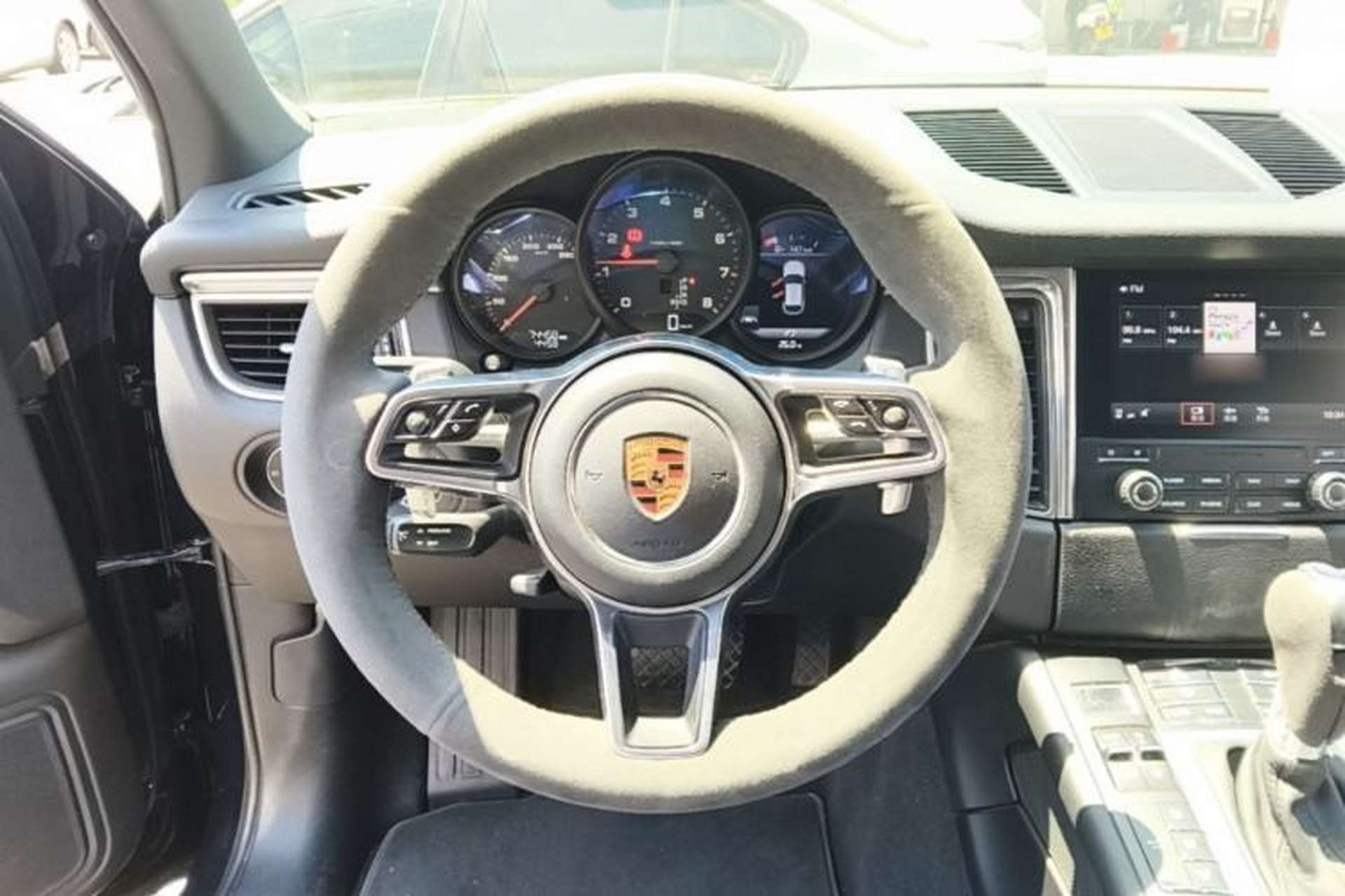 Used Porsche Macan 2017 Macan 2.0T Steering Wheel