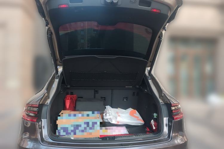 Used Porsche Macan 2017 Macan 2.0T Trunk