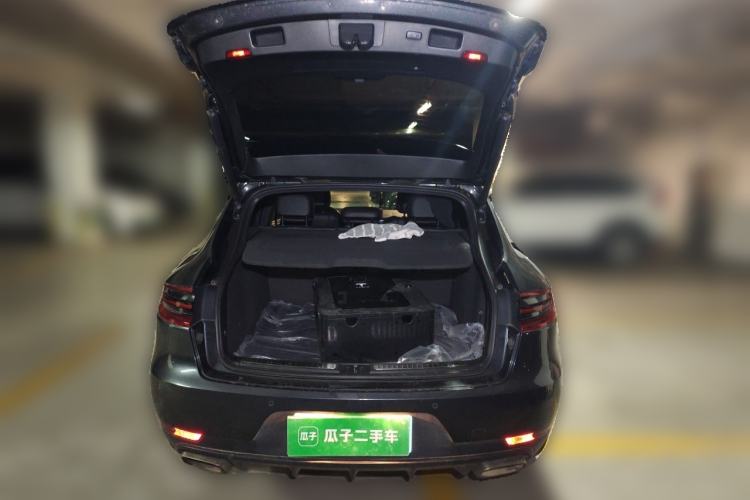 Used Porsche Macan 2017 Macan 2.0T Trunk