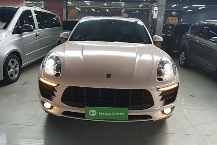 Used Porsche Macan 2017 Macan 2.0T Front