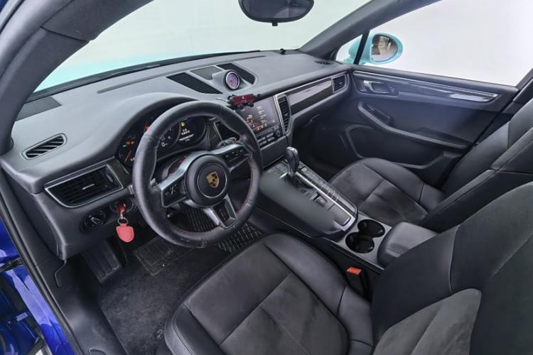 Used Porsche Macan 2017 Macan 2.0T Audio And AC Panel
