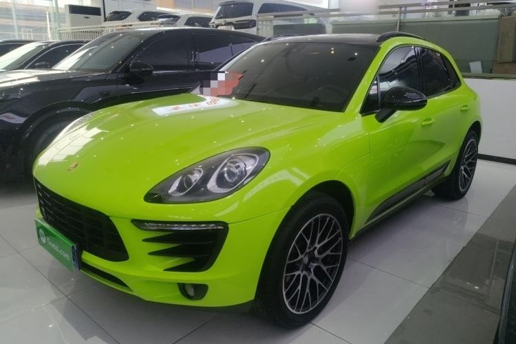 Used Porsche Macan 2017 Macan 2.0T Exterior 3