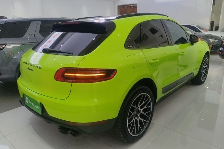 Used Porsche Macan 2017 Macan 2.0T Exterior 5