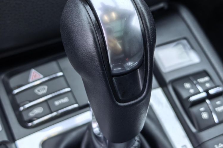 Used Porsche Macan 2017 Macan 2.0T Gear Lever