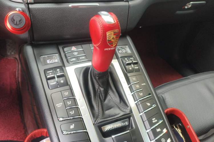 Used Porsche Macan 2017 Macan S 3.0T Gear Lever