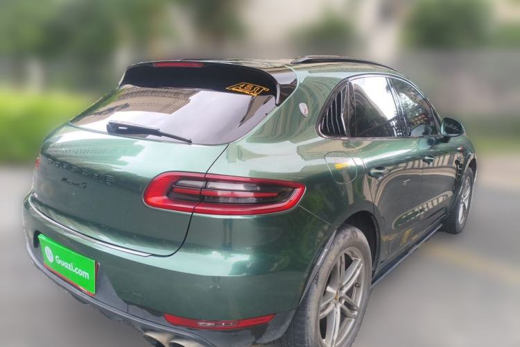 Used Porsche Macan 2017 Macan S 3.0T Rear Right 45 Deg