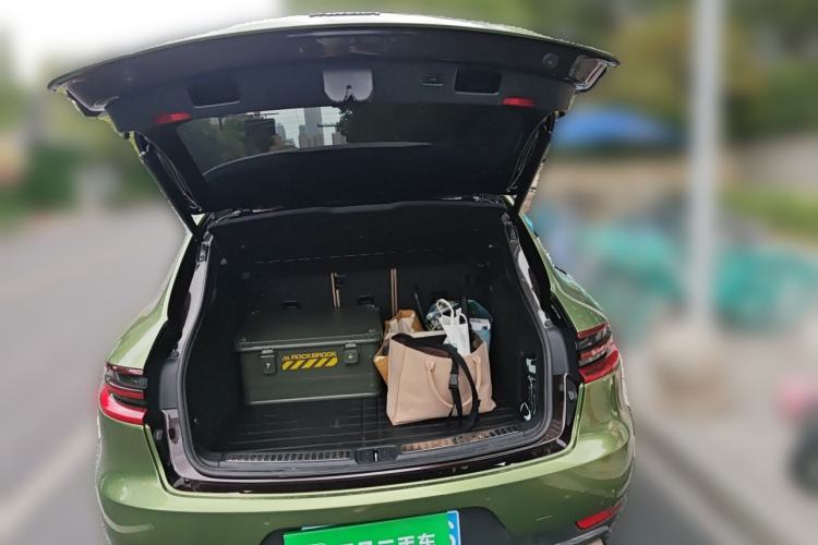 Used Porsche Macan 2017 Macan 2.0T Trunk