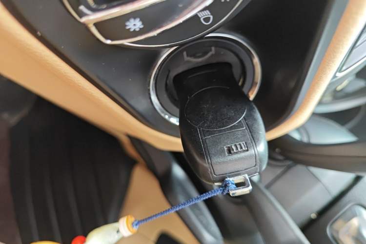 Used Porsche Macan 2017 Macan 2.0T Vehicle Key