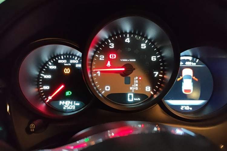Used Porsche Macan 2017 Macan S 3.0T Instrument Cluster