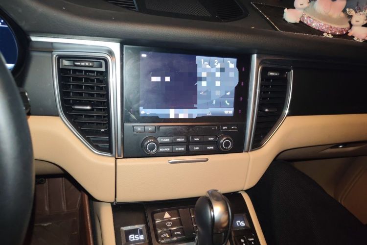 Used Porsche Macan 2017 Macan 2.0T Audio And AC Panel