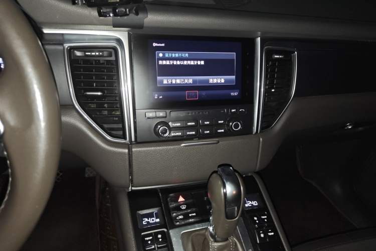 Used Porsche Macan 2017 Macan 2.0T Audio And AC Panel