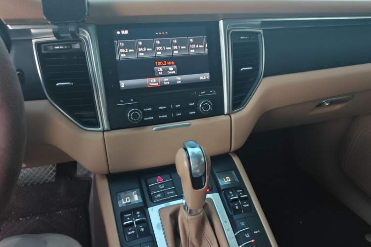 Used Porsche Macan 2017 Macan 2.0T Audio And AC Panel