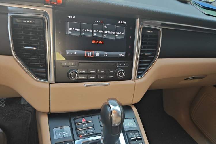 Used Porsche Macan 2017 Macan 2.0T Audio And AC Panel