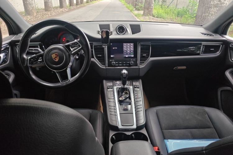 Used Porsche Macan 2017 Macan S 3.0T Center Console