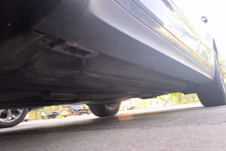 Used Porsche Macan 2017 Macan 2.0T Chassis Front Left