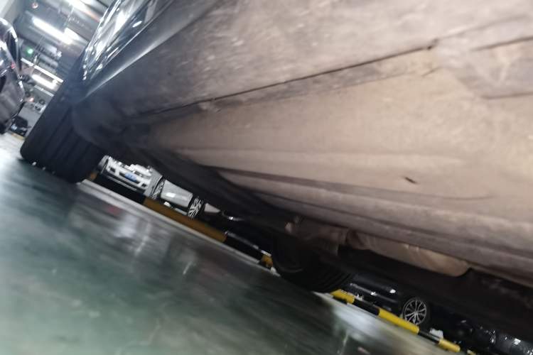 Used Porsche Macan 2017 Macan 2.0T Chassis Front Right