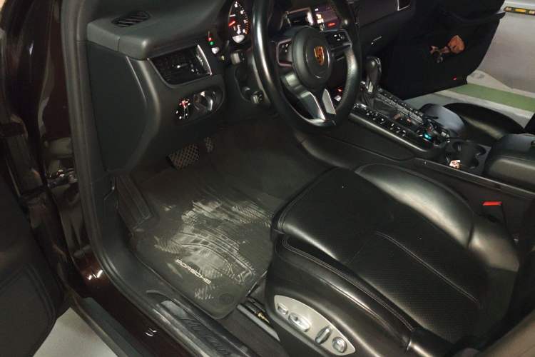 Used Porsche Macan 2017 Macan 2.0T Driver Seat