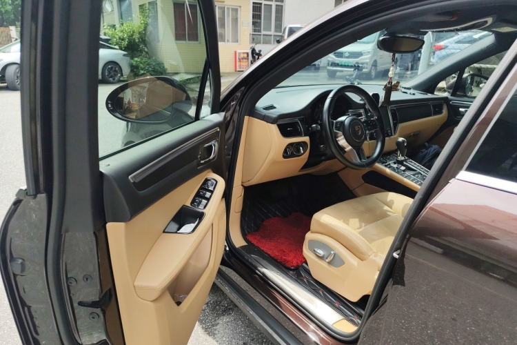Used Porsche Macan 2017 Macan 2.0T Driver Seat