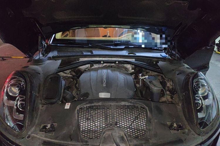 Used Porsche Macan 2017 Macan 2.0T Engine Bay