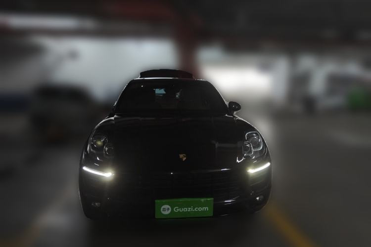 Used Porsche Macan 2017 Macan 2.0T Front