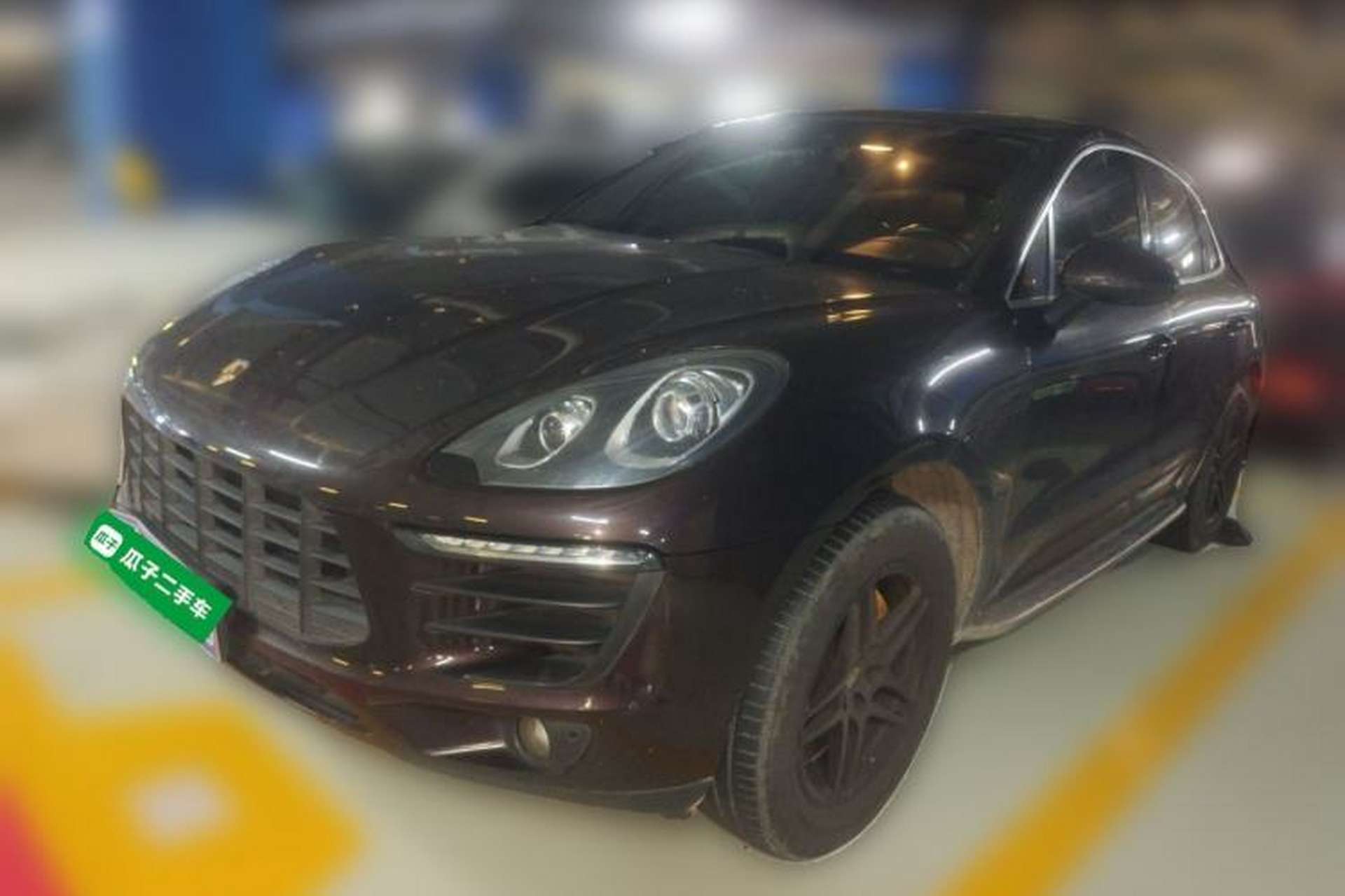 Used Porsche Macan 2017 Macan 2.0T Front Left 45 Deg