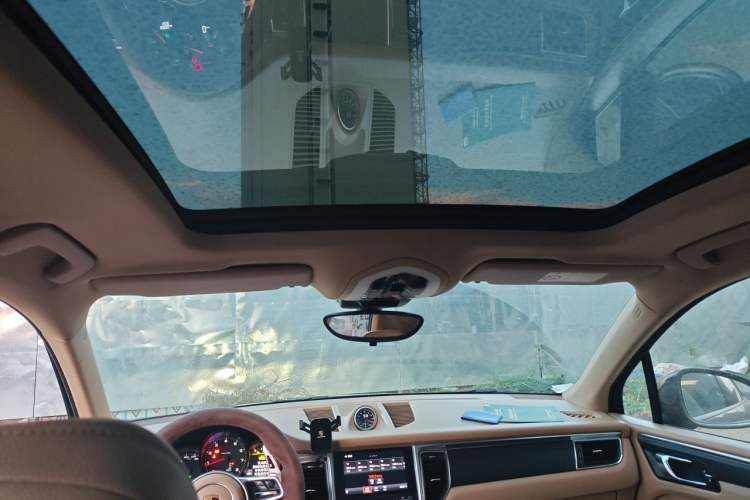 Used Porsche Macan 2017 Macan 2.0T Headliner