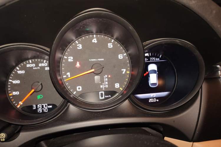Used Porsche Macan 2017 Macan 2.0T Instrument Cluster