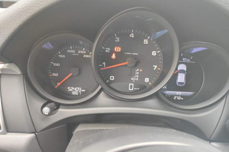 Used Porsche Macan 2017 Macan 2.0T Instrument Cluster