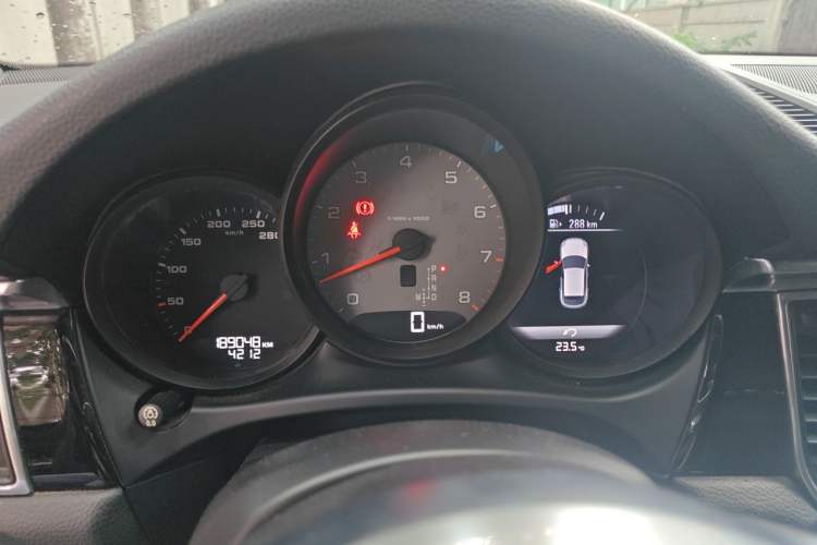 Used Porsche Macan 2017 Macan S 3.0T Instrument Cluster