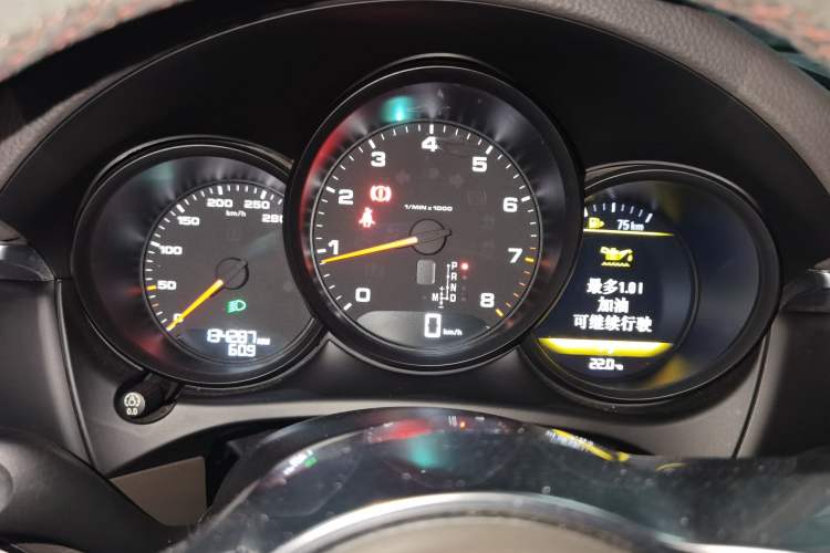 Used Porsche Macan 2017 Macan 2.0T Instrument Cluster