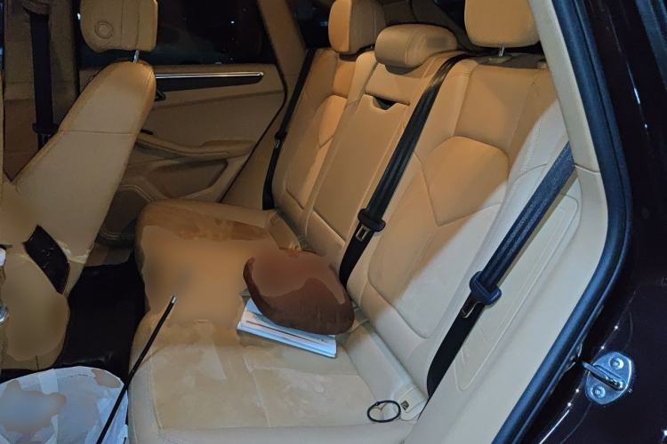 Used Porsche Macan 2017 Macan 2.0T Left Rear Seat